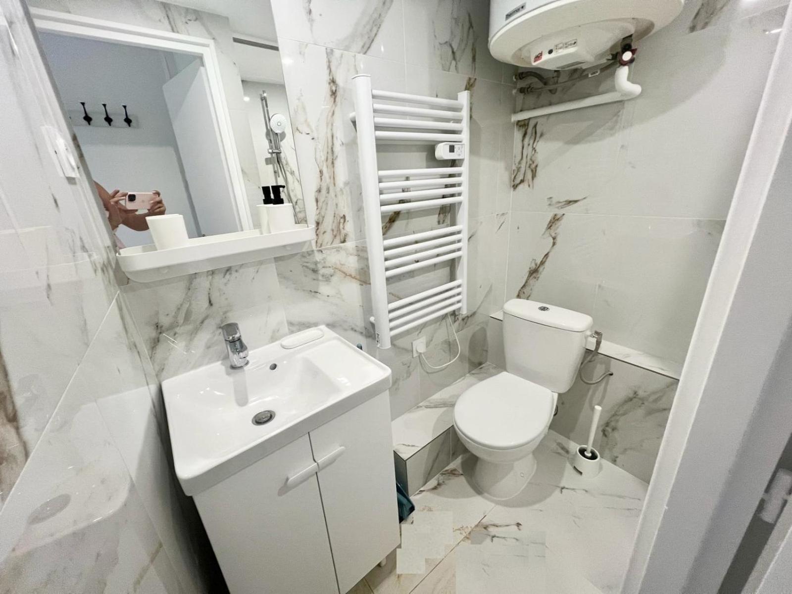 Studio Moderne Renove Avec Balcon Nice Buitenkant foto